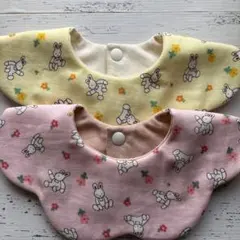 うさぎ柄スタイハンドメイド（2枚）