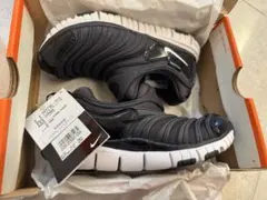 新品未使用◆Nike ダイナモフリー　20.0センチ