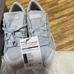 ⭐️adidasスニーカー　新品⭐️