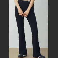 version of you フレアリブパンツ