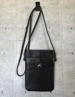 Item thumbnail for item f966586c-be1b-4793-8b91-21e371edc095