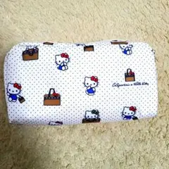LeSportsac　ハローキティ 50周年　ポーチ