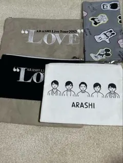2025年最新】嵐 LOVE ポーチの人気アイテム - メルカリ