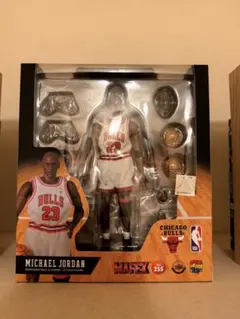 2025年最新】mafex ジョーダンの人気アイテム - メルカリ