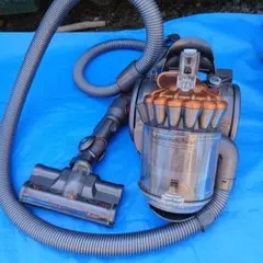 Dyson DC22 ddm motorhead 掃除機 本体のサムネイル