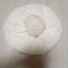 ホワイトニットベレー帽 ファー付き