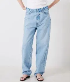 needbyheritage TONY 27サイズ　テーパード　デニムパンツ