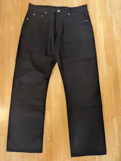 BEAMS ブラックデニムパンツ W32 L34のサムネイル