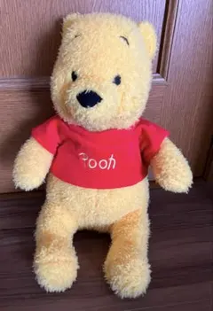 ディズニーランド　くまのプーさん　ぬいぐるみ