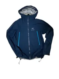 いARC'TERYX マウンテンパーカー ネイビー　金刺繍　アークテリクス い様専用ARC'TERYX マウンテンパーカー ネイビー 金刺繍