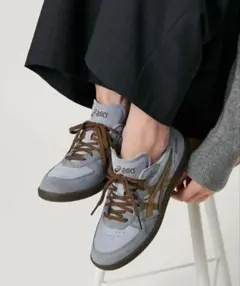 asics SKYHAND OG 25.5cm　スニーカー