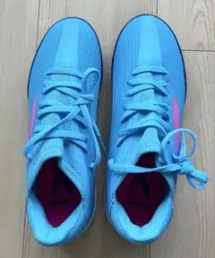 サッカーシューズ、トレーニングシューズ　22.5cm adidas