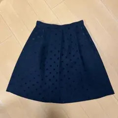 ブラック ドット柄 フレアスカート ひざ丈