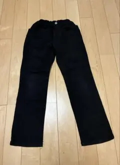 黒いロングパンツ ゴムウエスト　120 ブラック