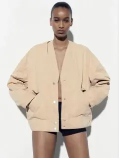 【ZARA】ベージュ ボンバージャケット リミテッドエディション　M