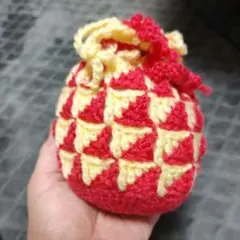 赤と黄色の三角模様 巾着袋