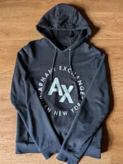 Armani Exchange フード付きパーカー