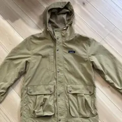 カーキ アウトドアジャケット