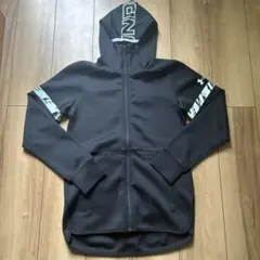 アンダーアーマー パーカー ランニングウェア