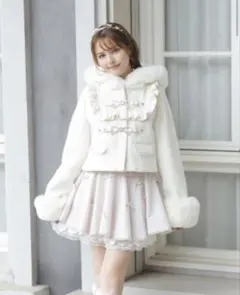 LIZLISA ︎︎︎︎❤︎ ショートコート 2025年最新】LizLISA コート ショートの人気アイテム - メルカリ