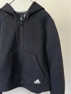 adidas アディダス foodieパーカー M ショート丈 黒