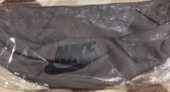 ナイキ　ボディバッグ　ブラウン