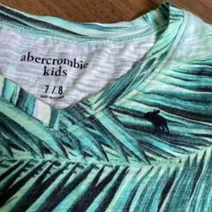 アバクロ abrecrombie kids TシャツUS7/8 120-130のサムネイル