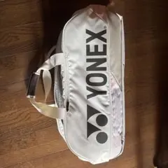 ラケットバック