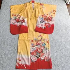 七五三　7歳　黄色　赤色　花柄着物