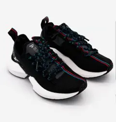Reebok スニーカー TECH.Graph Split