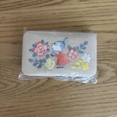 MOOMIN　リトルミイの刺しゅう入り きれいに整う眉毛グルーミングセット