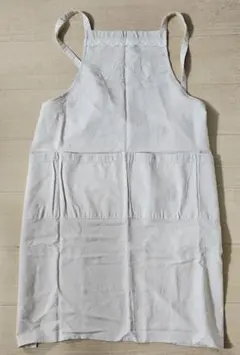 値下げ未使用 LAURA ASHLEY エプロン 花柄刺繍付き