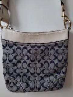 【美品】COACHショルダーバック