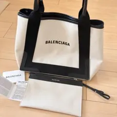 BALENCIAGA キャンバストート Sのサムネイル