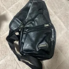 ブラック ボディバッグ 合成皮革