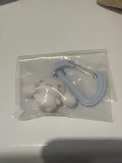 サンリオカラフルカラビナマスコットチャーム　シナモン