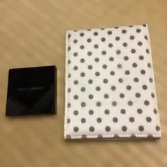 DOLCE & GABBANA コンパクト 拡大ミラー。スタンドミラー。のサムネイル