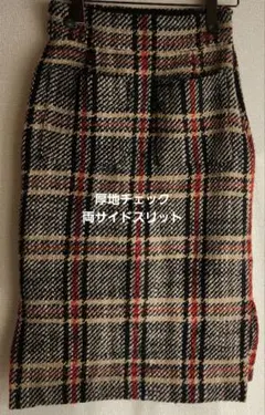 チェック厚地スカート両サイドスリット有