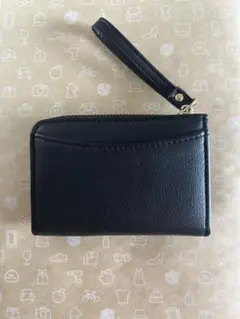 新品　L字ファスナーカードケース　コインケース　 ストラップ付き　ブラック