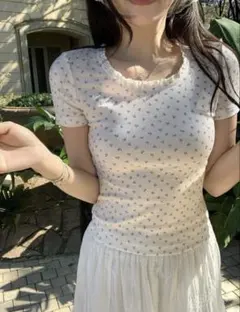 小花柄 半袖カットソー トップス Lサイズ SHEINのサムネイル