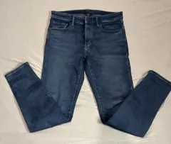 UNIQLO JEANS ダークブルー　スリムフィット