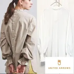 【美品・完売品】ユナイテッドトウキョウ　ブラウス　マルチスリーブ　長袖　ホワイト UNITED TOKYO（ユナイテッドトウキョウ）の「マルチスリーブ ブラウス