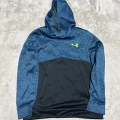 UNDER ARMOUR パーカー