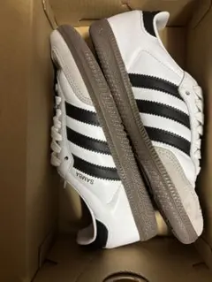 adidas SAMBA ホワイト ブラック OG 220 B75806のサムネイル