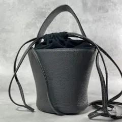 美品 Aeta Bonsac S PG06 レザー ショルダー ブラック 黒 美品 Aeta Bonsac S PG06 レザー ショルダー ブラック 黒 - メルカリ