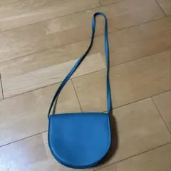 Item thumbnail for item 447e5c46-7e3b-42e0-be70-d792cdf1d50f