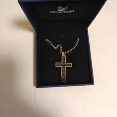 Swarovski クロスネックレス シルバー/ゴールド