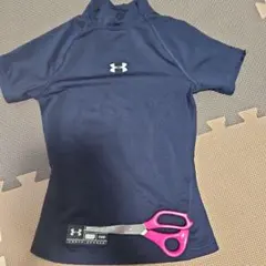 UNDER ARMOUR ネイビー アンダーシャツ YMD