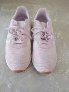 Item thumbnail for item 65c0383c-4303-4bd6-a6ee-d9881faa109b