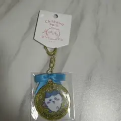 ちいかわパーク限定 メダル風アクリルキーホルダー ハチワレ
